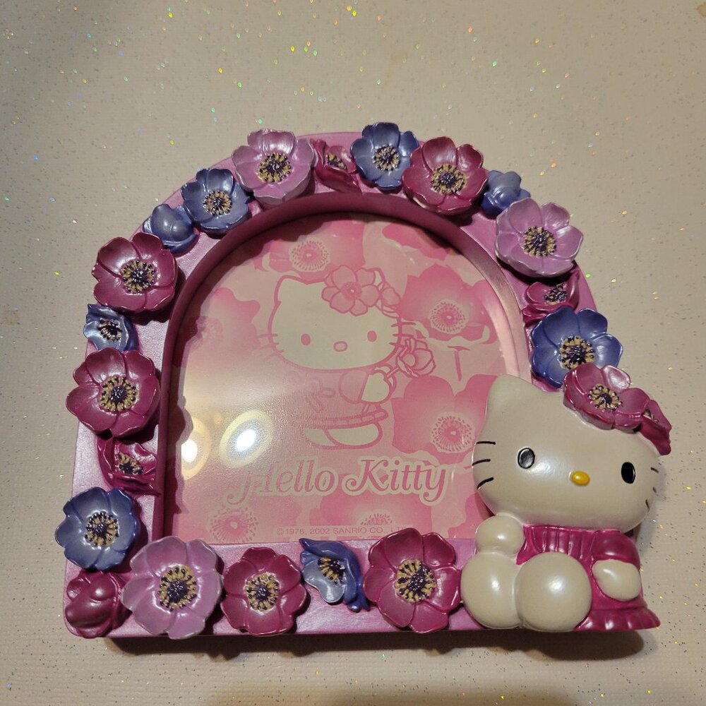 SANRIO Hello Kitty Vintage Floral Photo Picture Frame 1976, 2002 (Rare!)